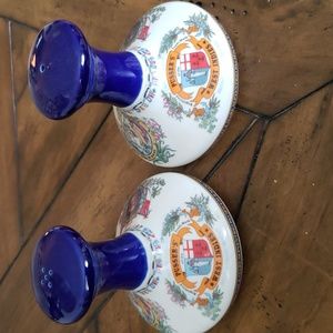 English finest porcelain Salt and Pepper Shaker Never used